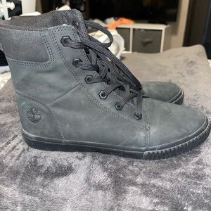 Suade Timberland Booties Size 8.5